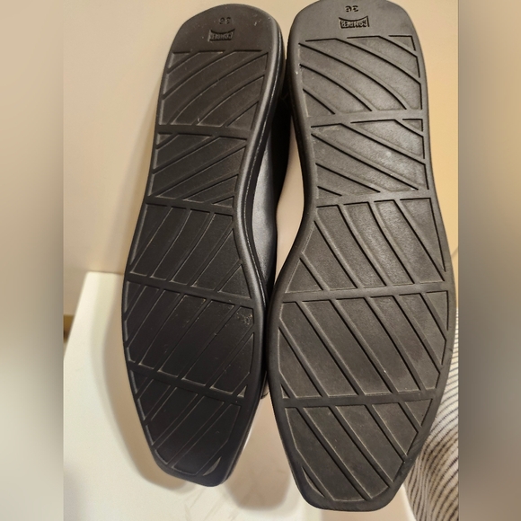 Camper "TWINS" Black & White Leather Mismatched Slingback Flats Sz.6/36 Ret.$185 - Picture 8 of 9
